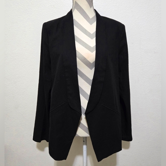 Lulus Jackets & Blazers - LULUS Miss Punctuality Lightweight Linen Blend Blazer In Black Size Large